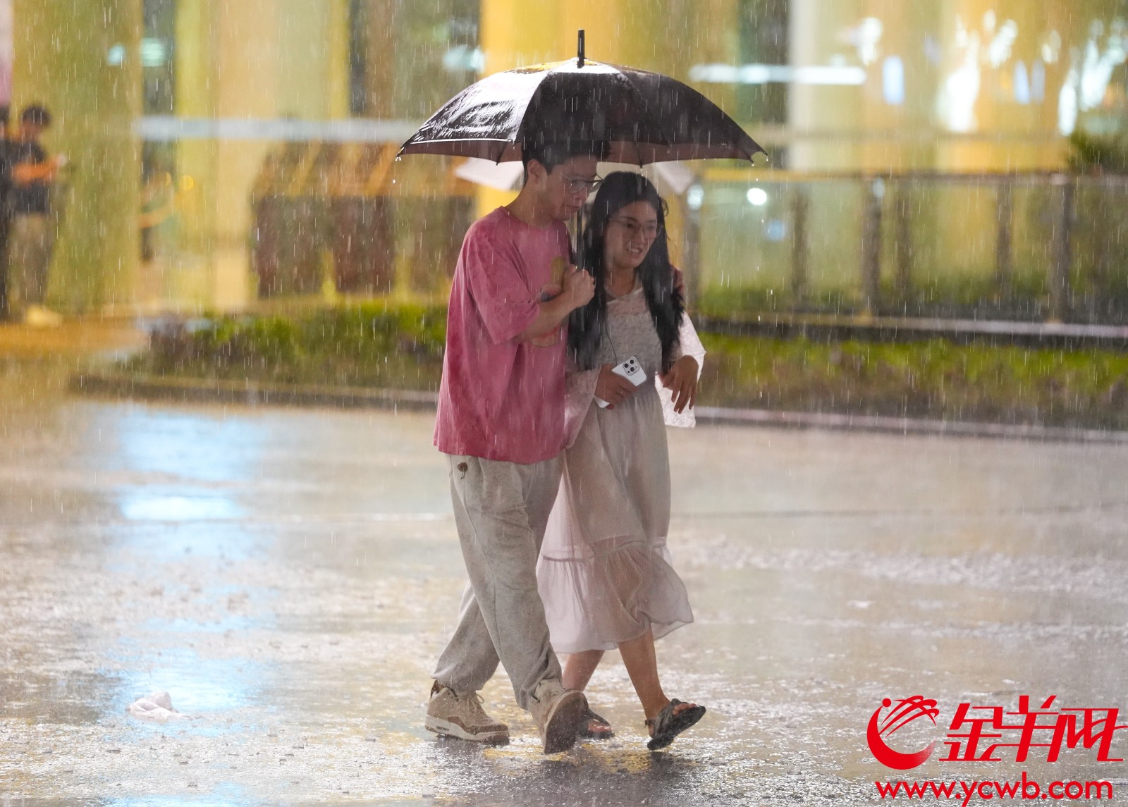 影响广东的风雨天气预计将“下班”。羊城晚报记者 梁怿韬 摄 影响广东的风雨天气预计将“下班”。羊城晚报记者 梁怿韬 摄