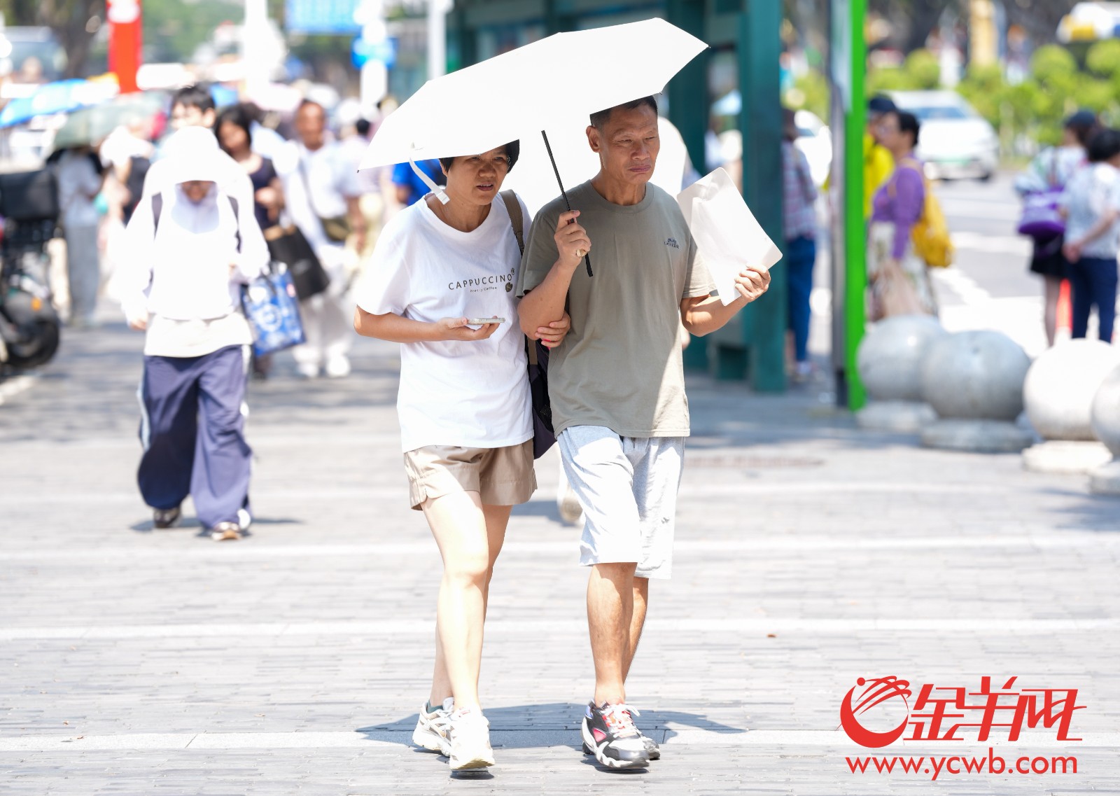  广东高温天气或本周末前后缓解，随即“龙舟水”重启。羊城晚报记者 梁怿韬 摄