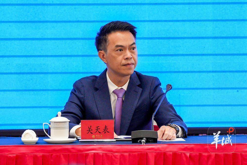 阳江市副市长关天表