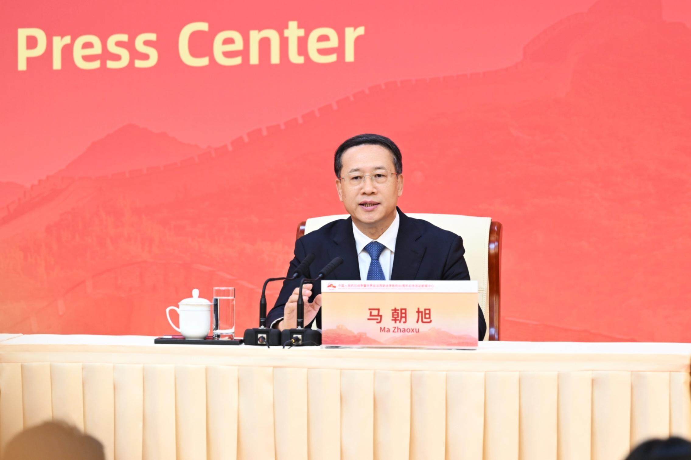 外交部副部长马朝旭回答记者提问。 羊城晚报记者 周巍 摄