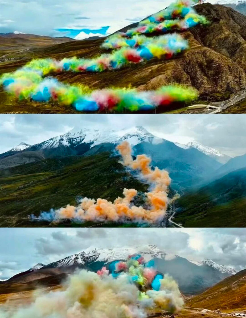  《升龙》烟花秀。网络视频截图