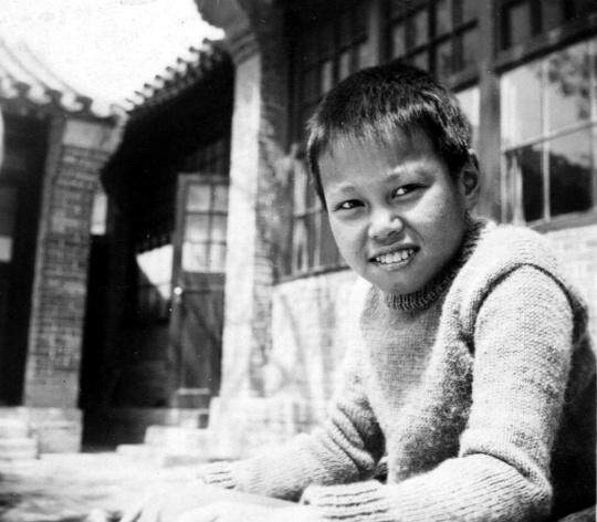  1935年杨振宁于清华园西院11号