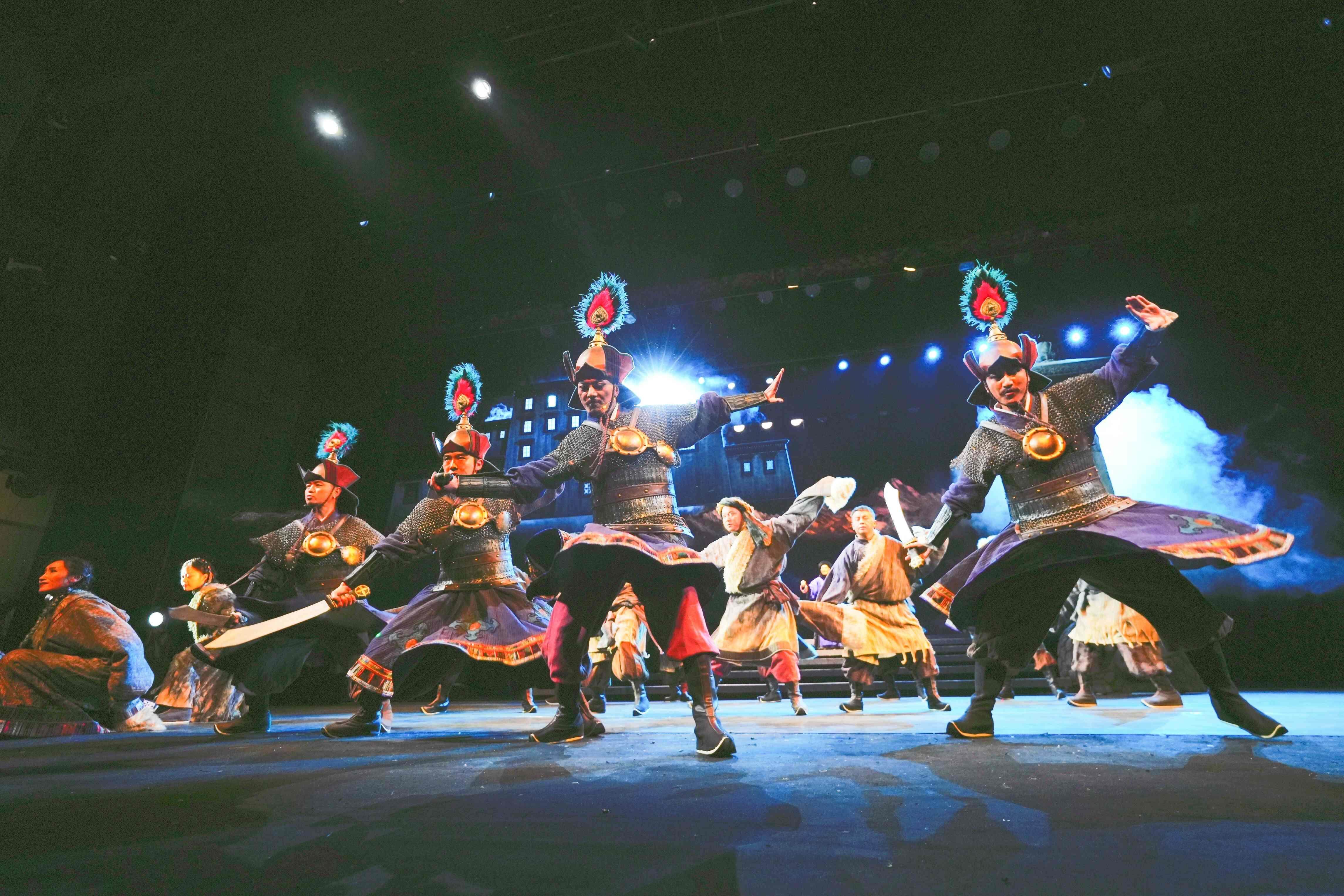  藏·粤史诗剧《驻藏·张大人》剧照