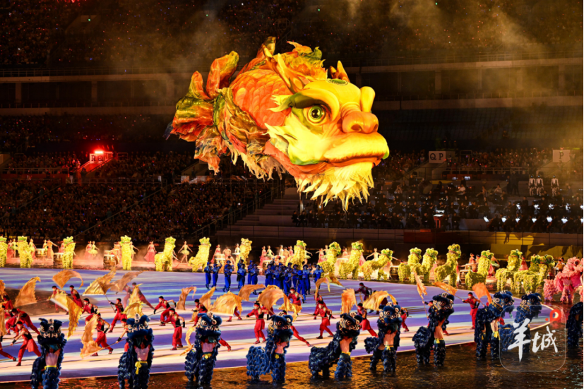 十五运会开幕式 羊城晚报记者 周巍摄