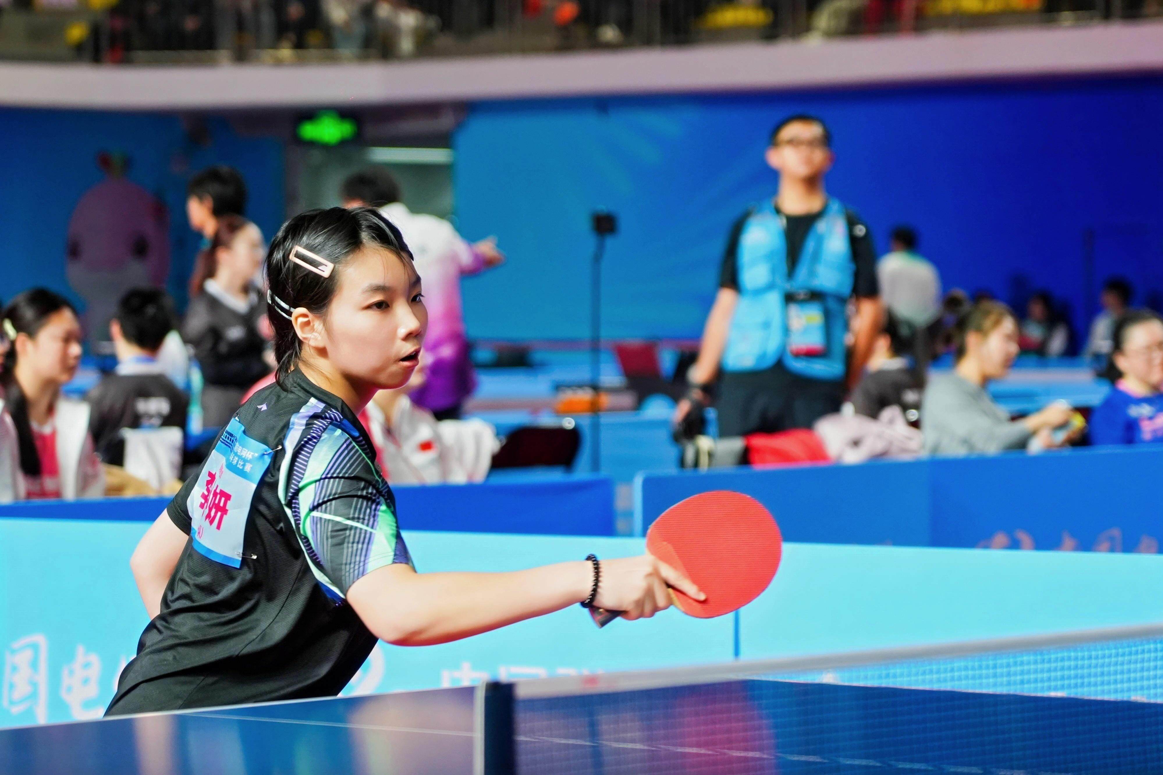 比赛中的李心妍 比赛中的李心妍