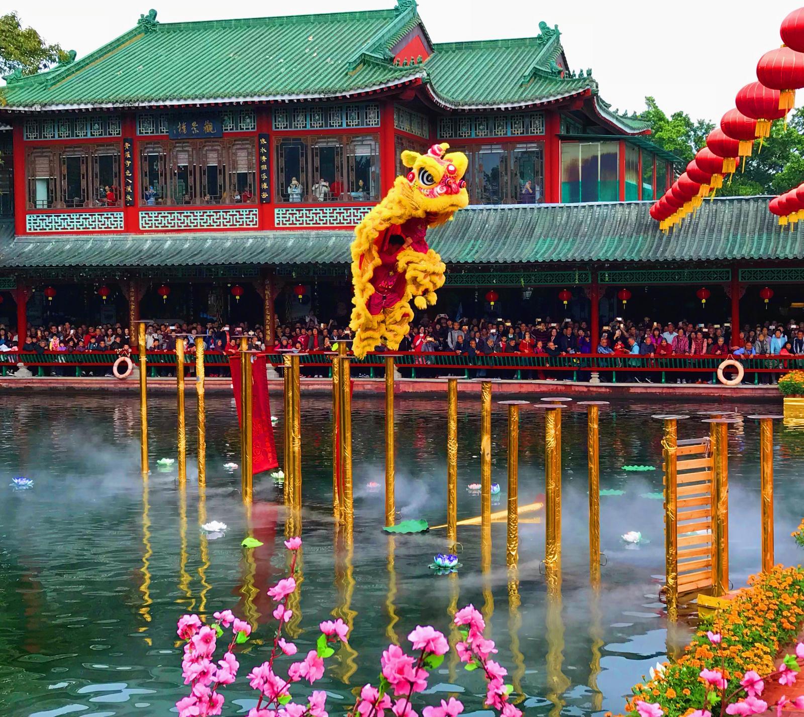 往年在宝墨园举办的新春岭南醒狮民俗文化节。羊城晚报资料图