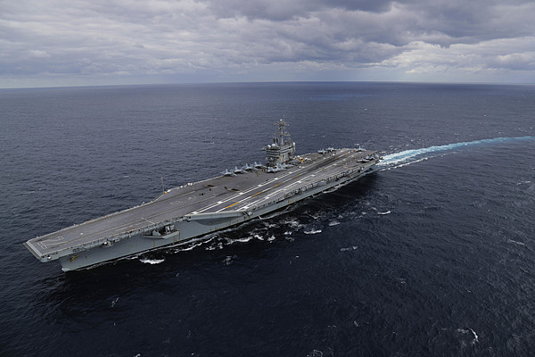 △“亚伯拉罕·林肯”号航母（资料图）