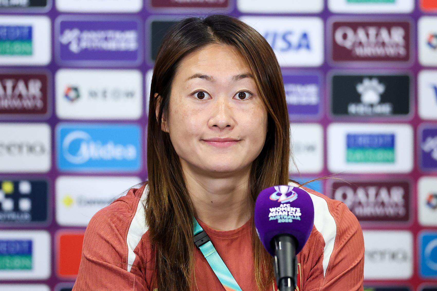 中国女足队长吴海燕 中国女足队长吴海燕