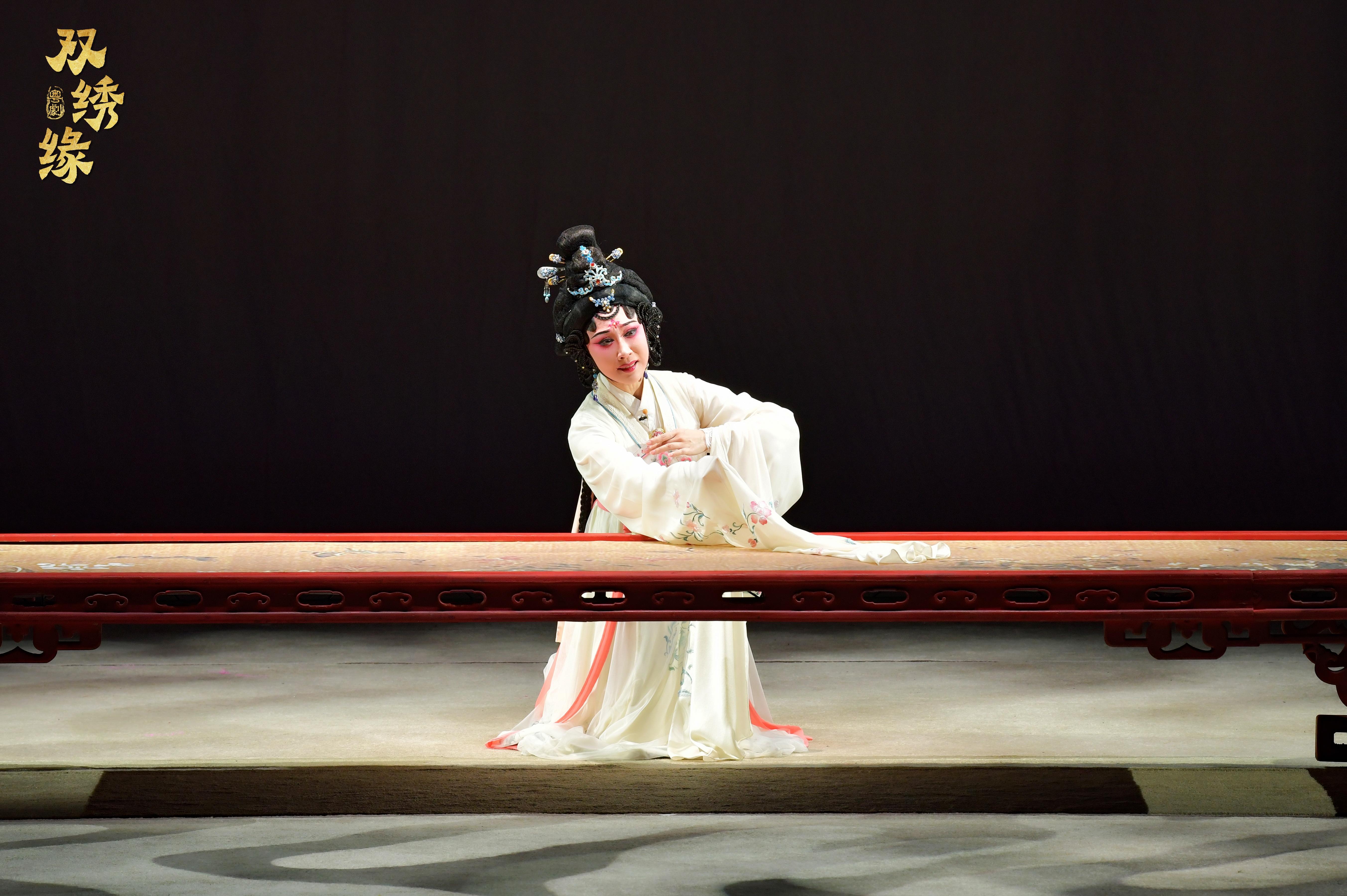  李嘉宜饰演卢眉娘