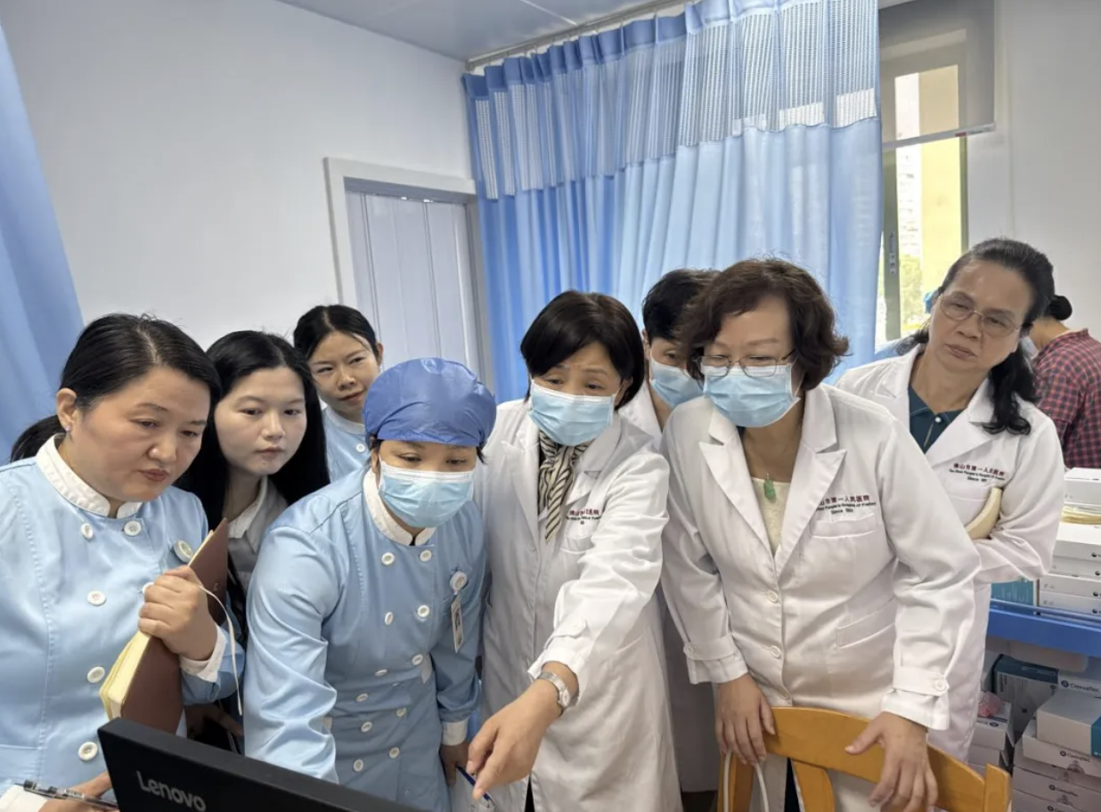 专家调研中 专家调研中