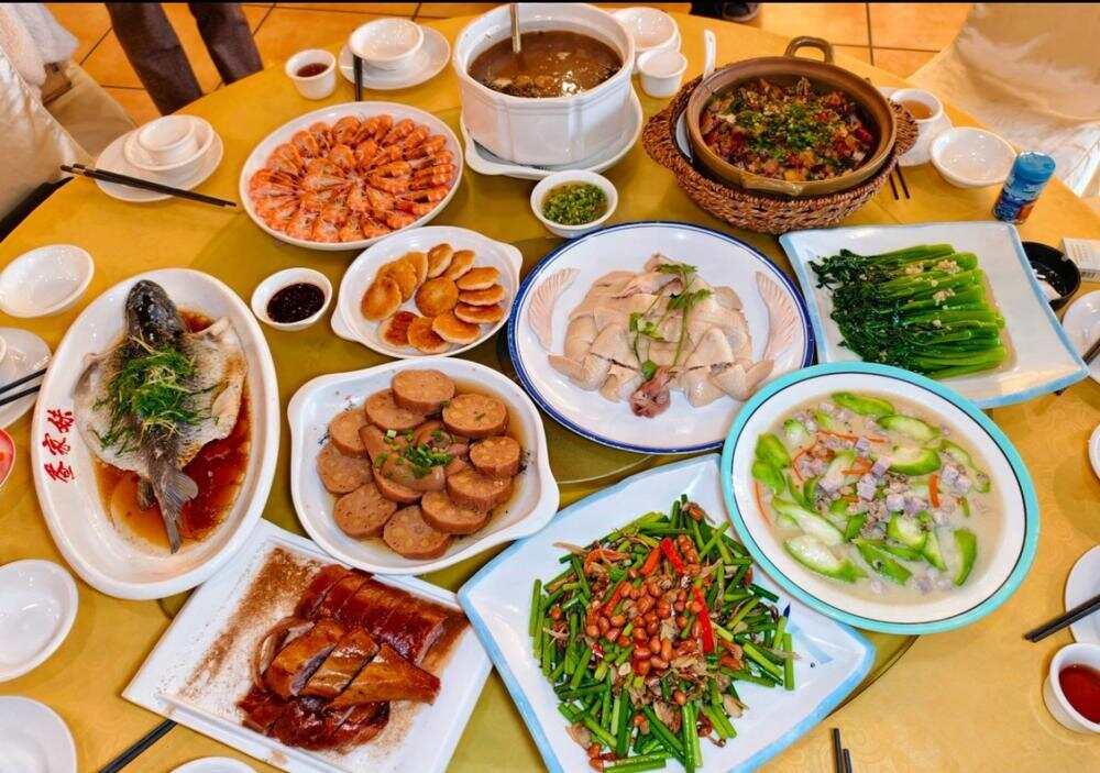  特色美食